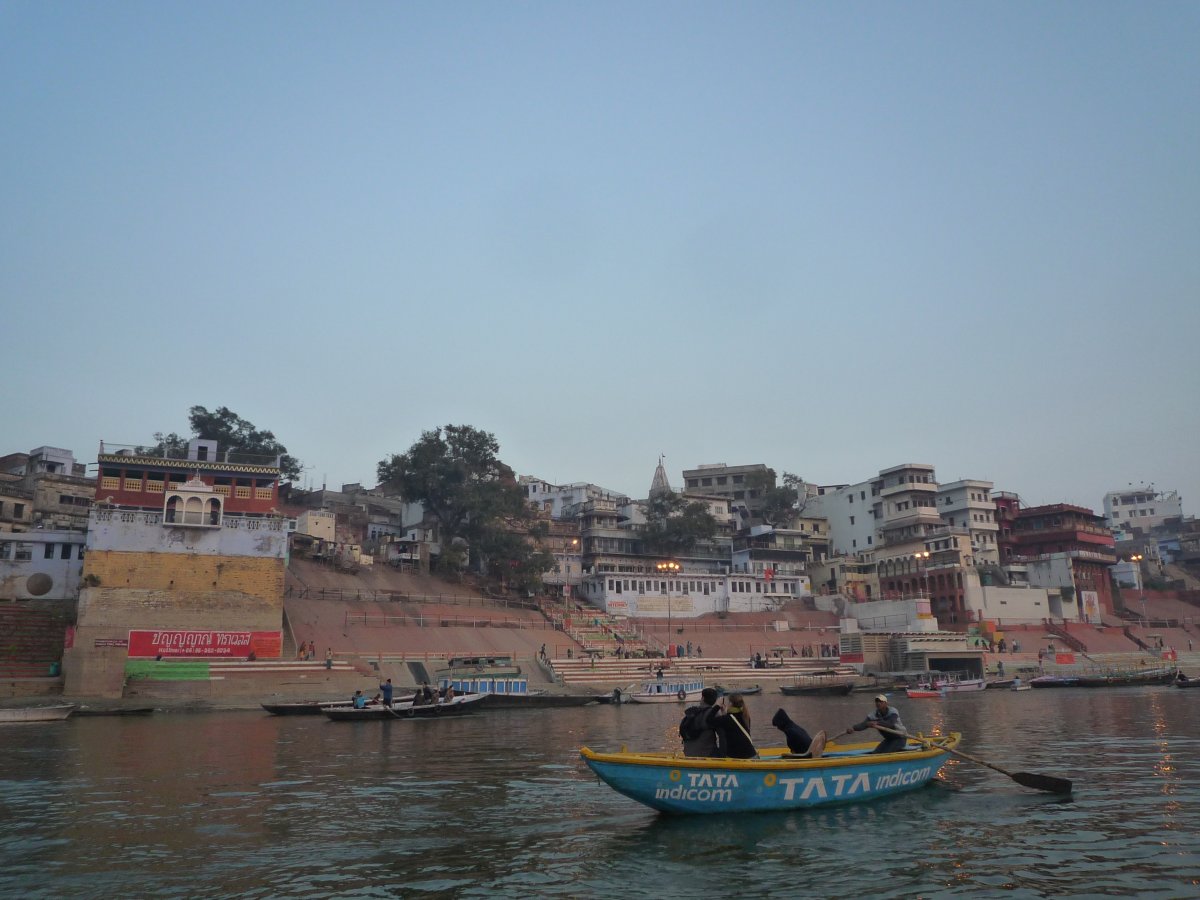 Sunrise - Bank of river Ganga107